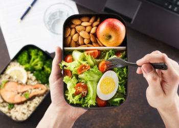 Bien manger au bureau, c’est possible !