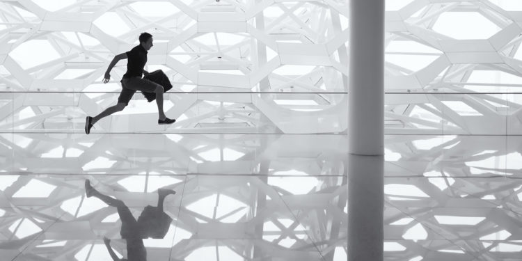 Toujours en retard !