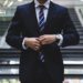 Travail hybride et mode : que porter au bureau ?