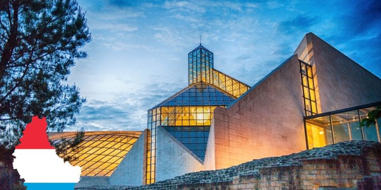 Devenir assistante au Luxembourg