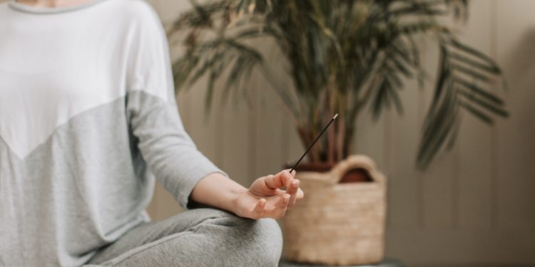 La méditation de pleine conscience, un levier de bien-être et de productivité en entreprise