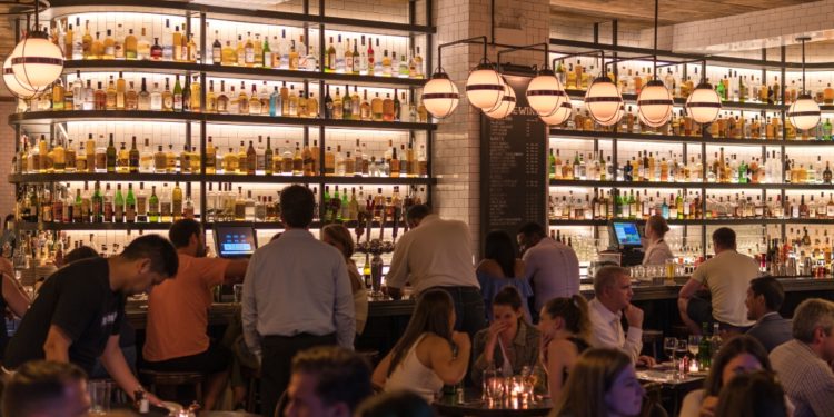 Les afterworks à l’international : inspirations d’ailleurs